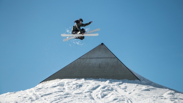 开元体育乒乓球台弹球高度要求